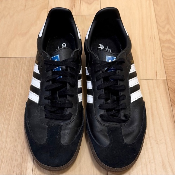 LIKE NEW Adidas Men’s Samba OG Sneakers - Picture 3 of 8
